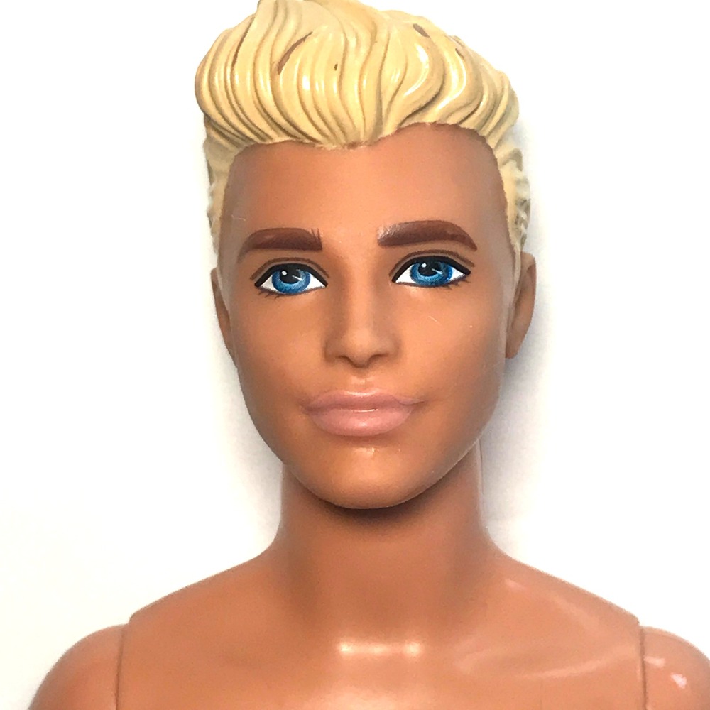 Nude Barbie Light Blonde Hair Blue Eyes Beach Water Play Ken HDK53 Doll